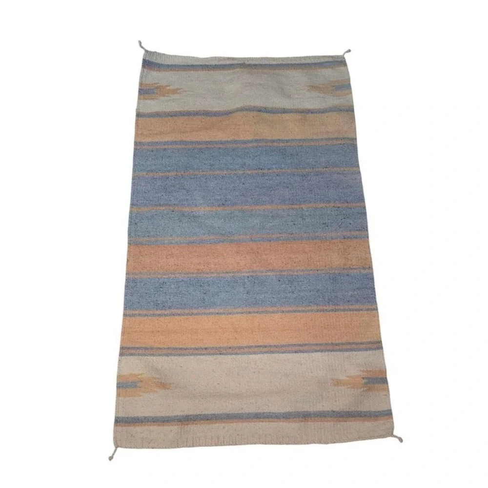 Vintage Southwestern Style Woven Rug Wall‎ Hanging Decor Peach Blue